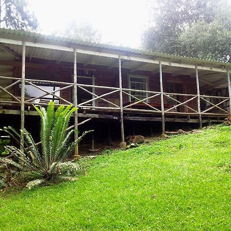 Old Pine Cabin Karkloof Yarrow Exteriör bild
