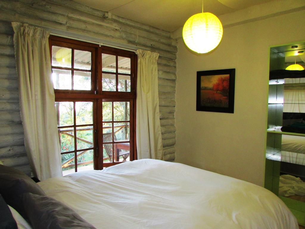 Old Pine Cabin Karkloof Yarrow Exteriör bild